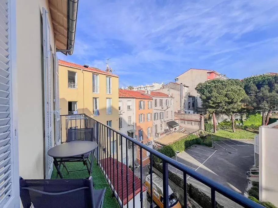 Cannes - Centre Ville Pour 2 Personnes Villa