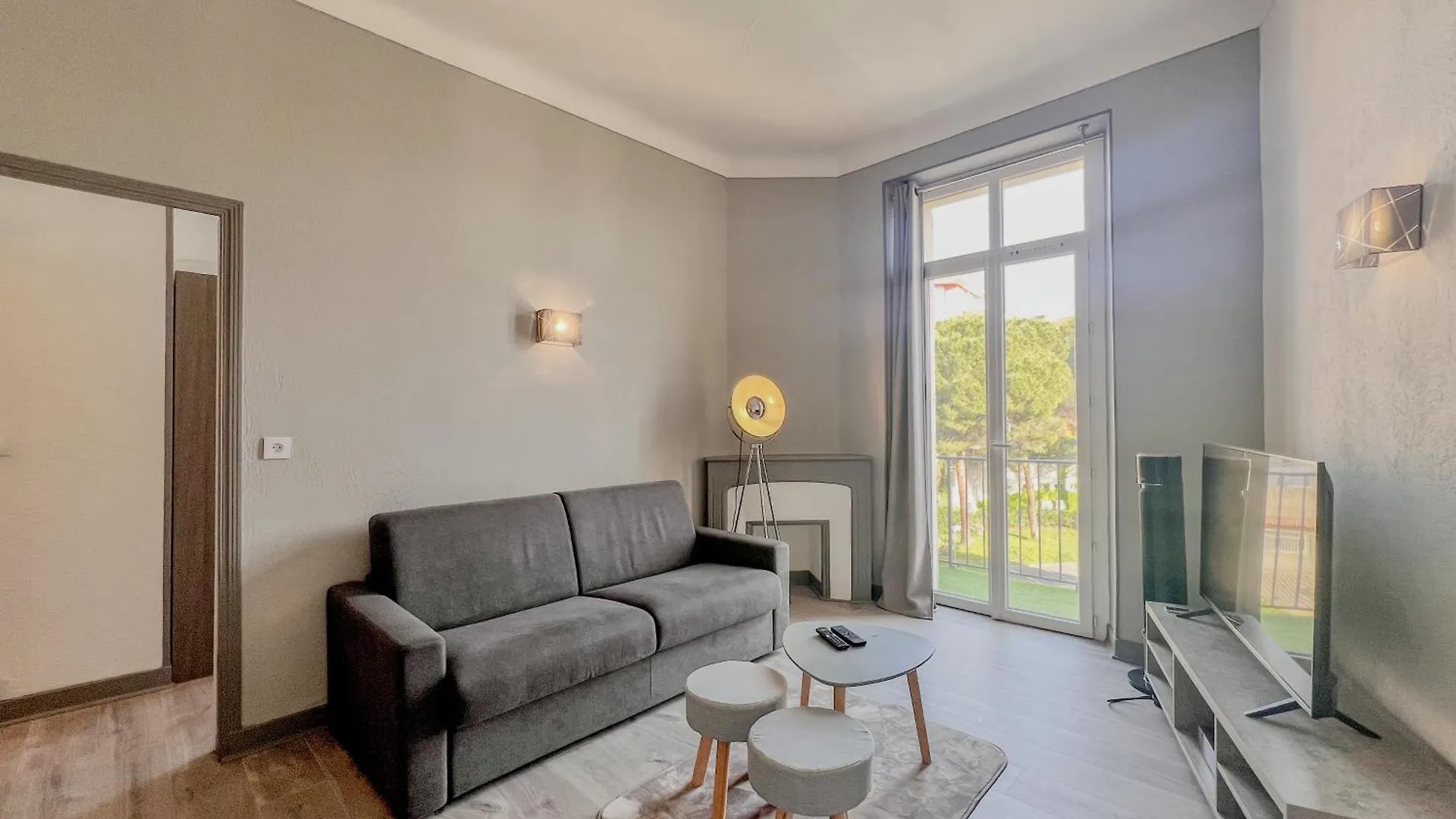 Cannes - Centre Ville Pour 2 Personnes Villa